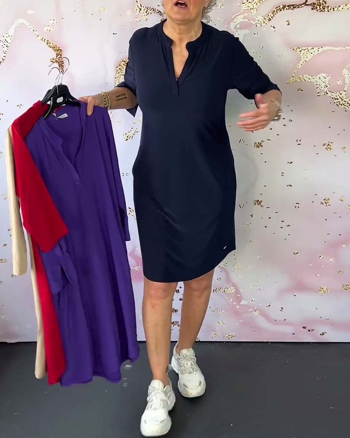 Hanneke™ | Robe unie avec décolleté en V