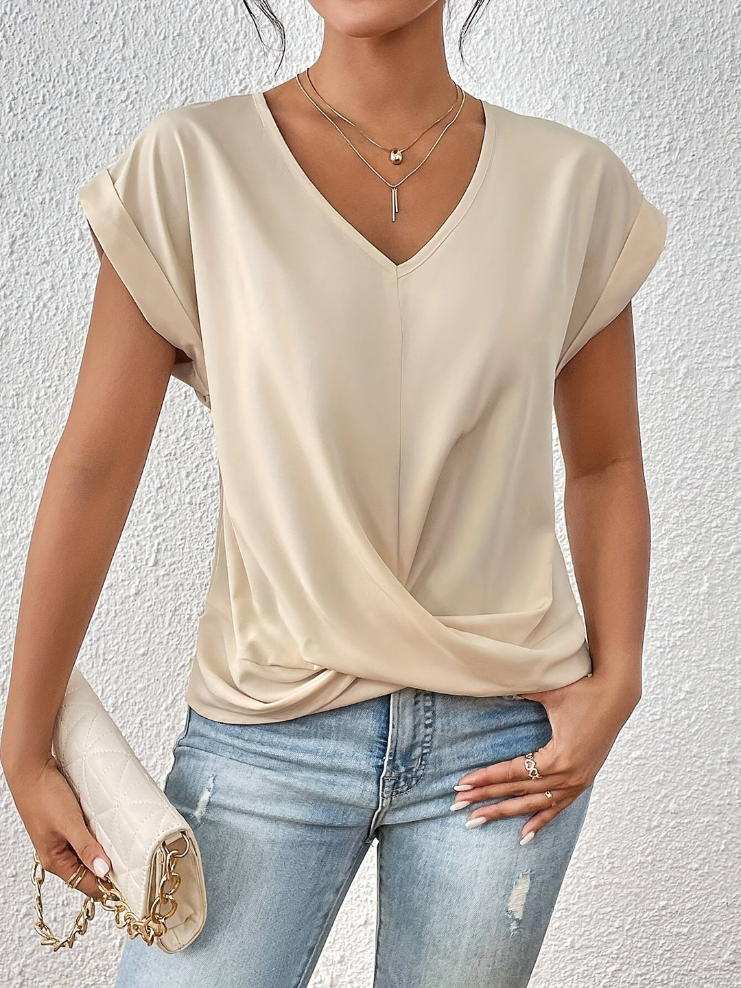 Heidi - T-shirt décontracté avec décolleté en cœur