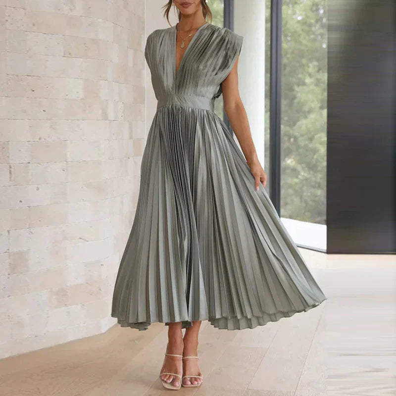 Aroa - Robe longue plissée avec ceinture
