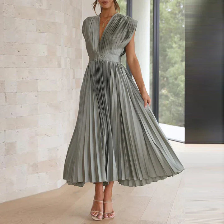 Aroa - Robe longue plissée avec ceinture