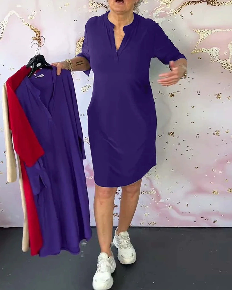 Hanneke™ | Robe unie avec décolleté en V