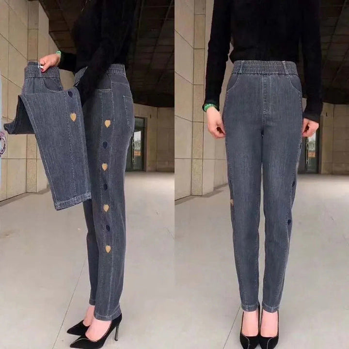 Soraya™ - Jeans hautement élastiques pour femmes avec broderie de motif cœur